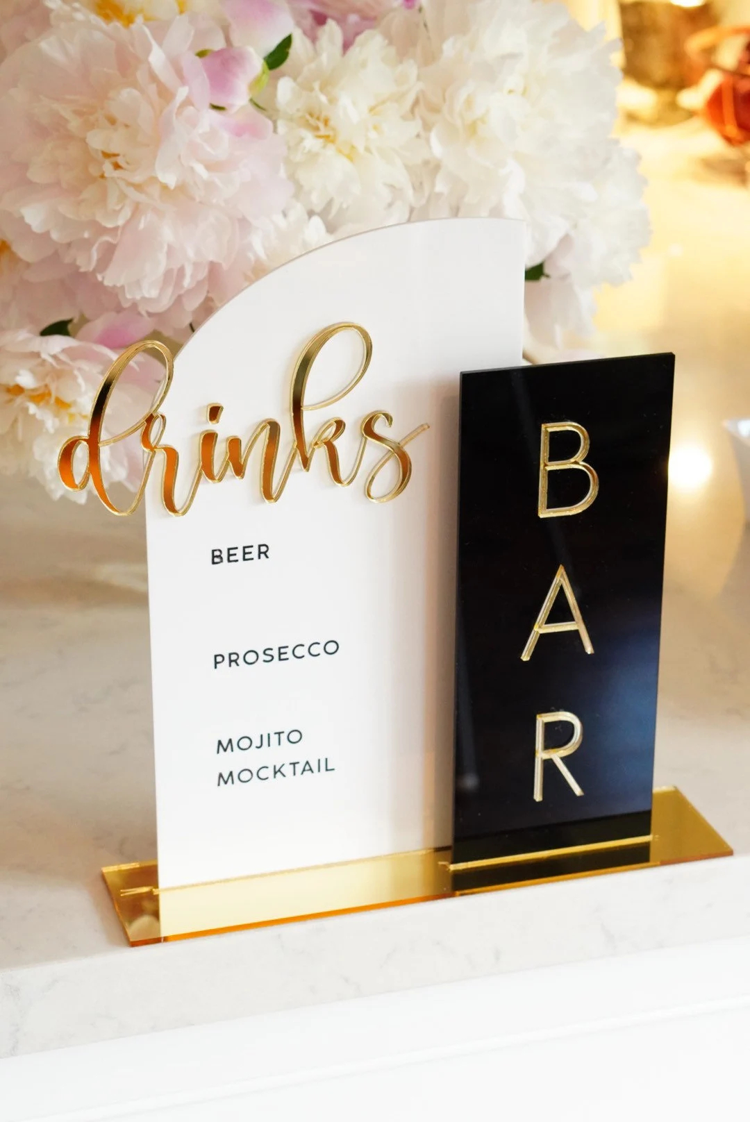 Acrylic Split Wedding Bar Sign - Cocktail Recipe Book recension och pris